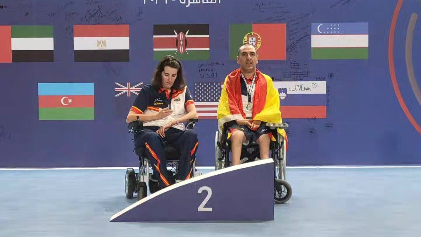 Plata de Martínez Tajuelo en El Cairo