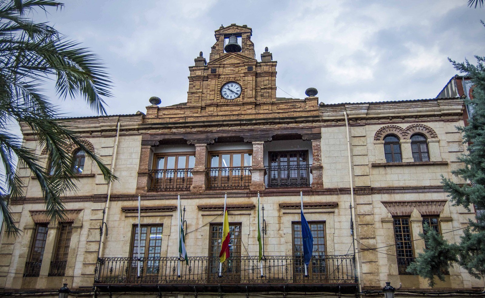 Los temporales y problemas de salud retrasan los plenos de Navas de San Juan