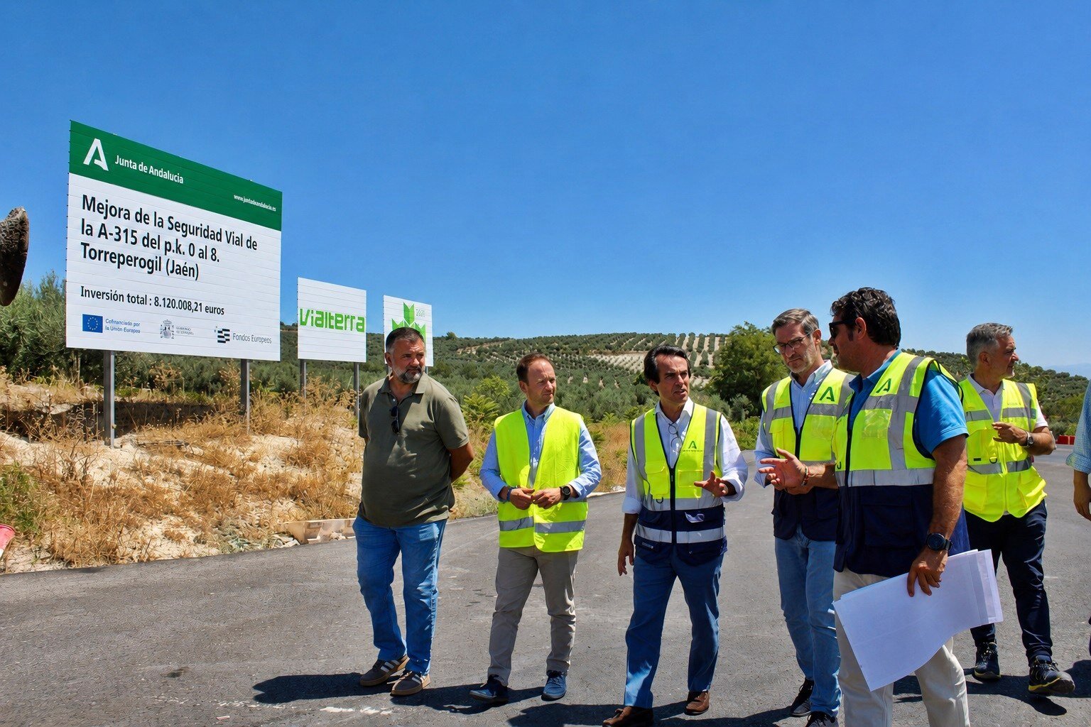 La A-315 gana un tercer carril para aliviar el tráfico agrícola