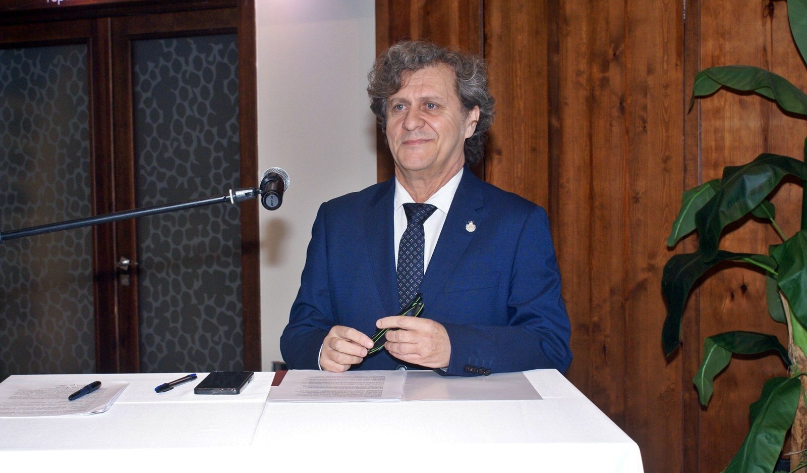 Arquitectos técnicos reivindican su papel en los cambios de uso de locales a viviendas