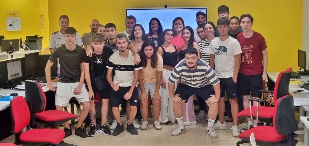 La Cámara de Andújar impulsa la empleabilidad de jóvenes de Marmolejo con un curso para obtener el permiso B