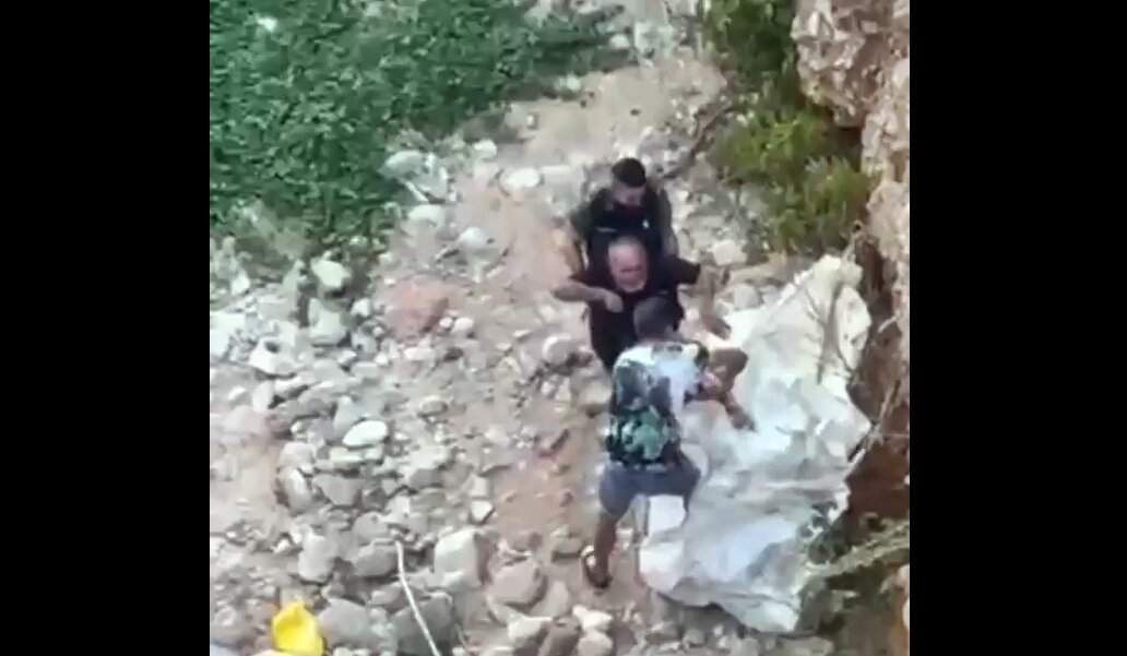 Rescatado tras pasar más de dos días atrapado en el cauce de un arroyo 