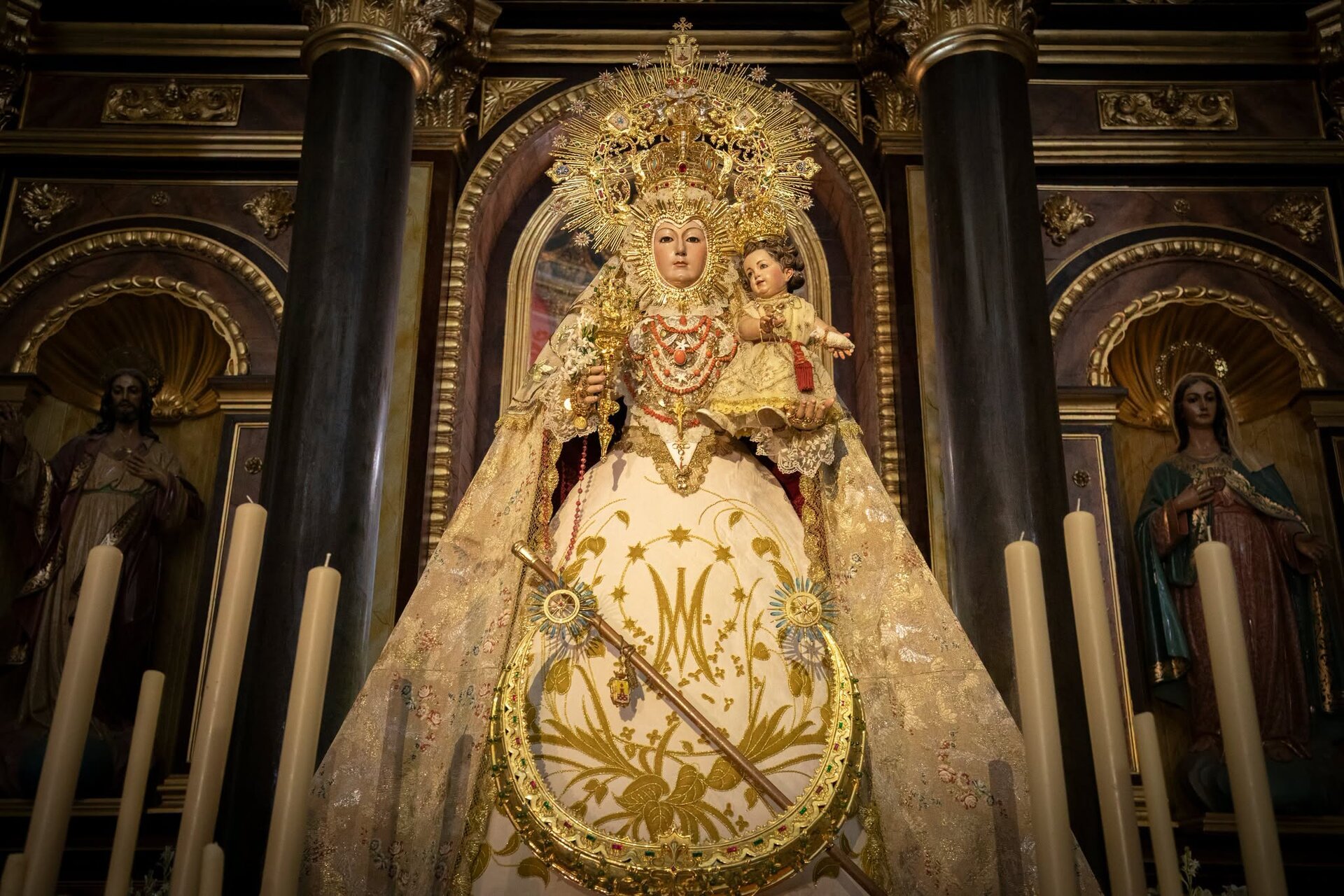 Robo en el camarín de la Virgen de la Fuensanta de Alcaudete