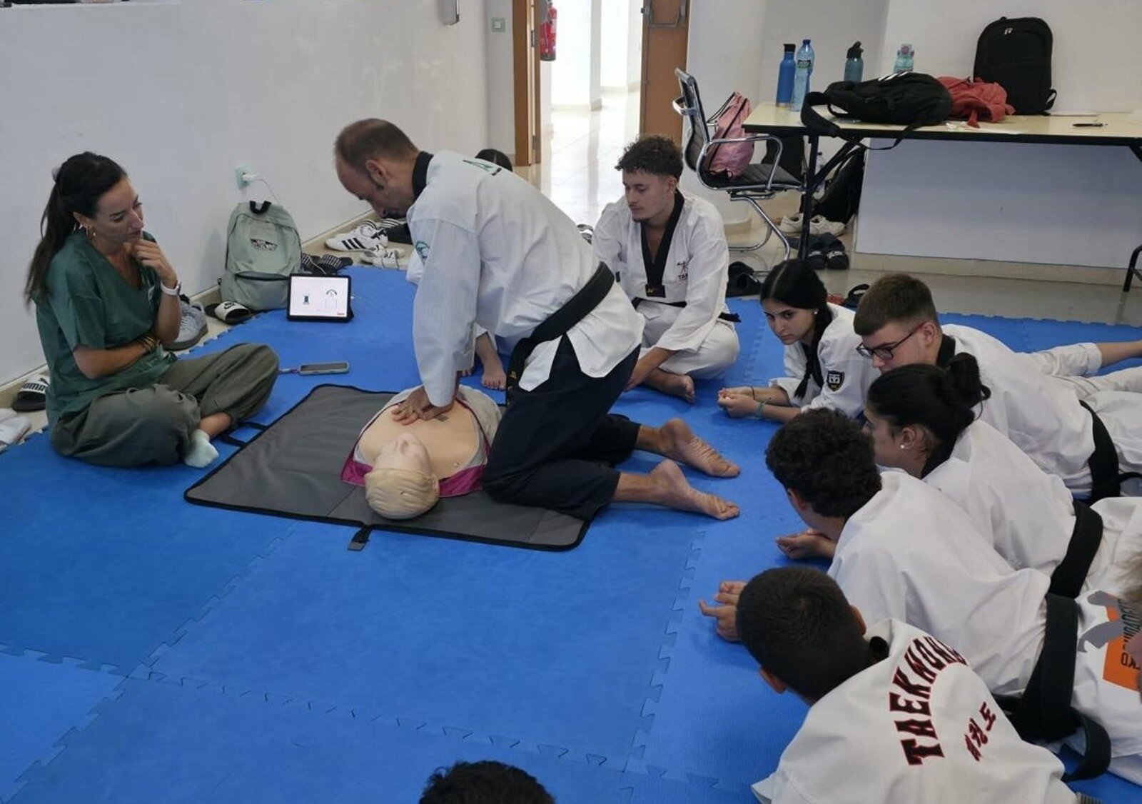 Formación para taekwondistas en el Hospital de Jaén
