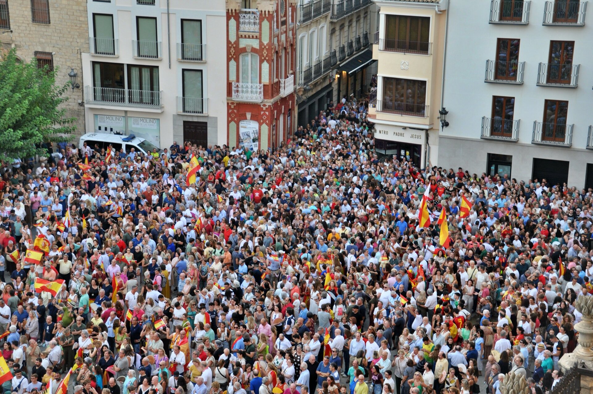 El PP de Jaén saca músculo con la respuesta multitudinaria de la provincia en apoyo a Ceuta