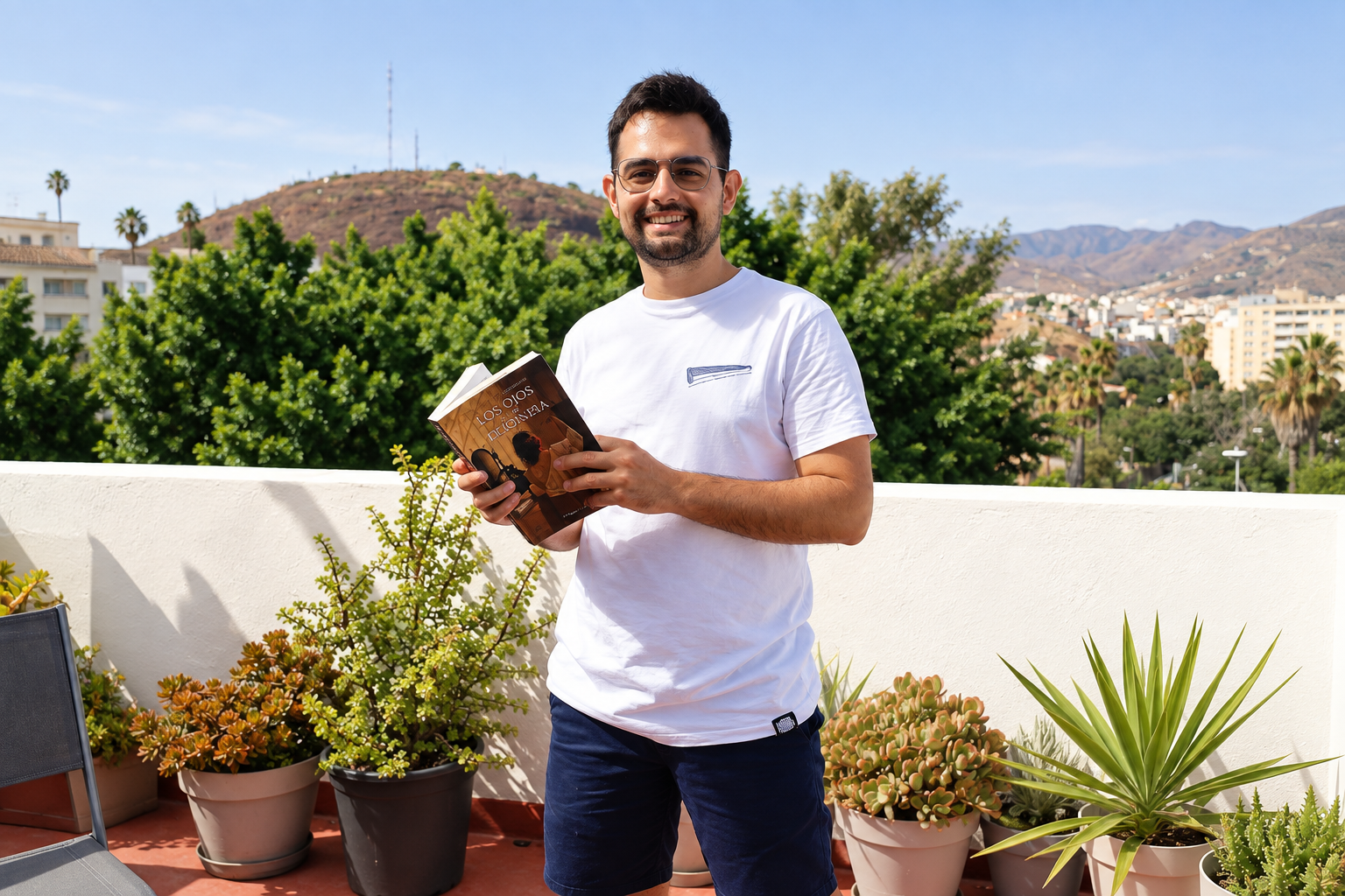 Jesús López Berzosa: "Mi libro 'Los ojos de la piconera' explora el deseo y la culpa"