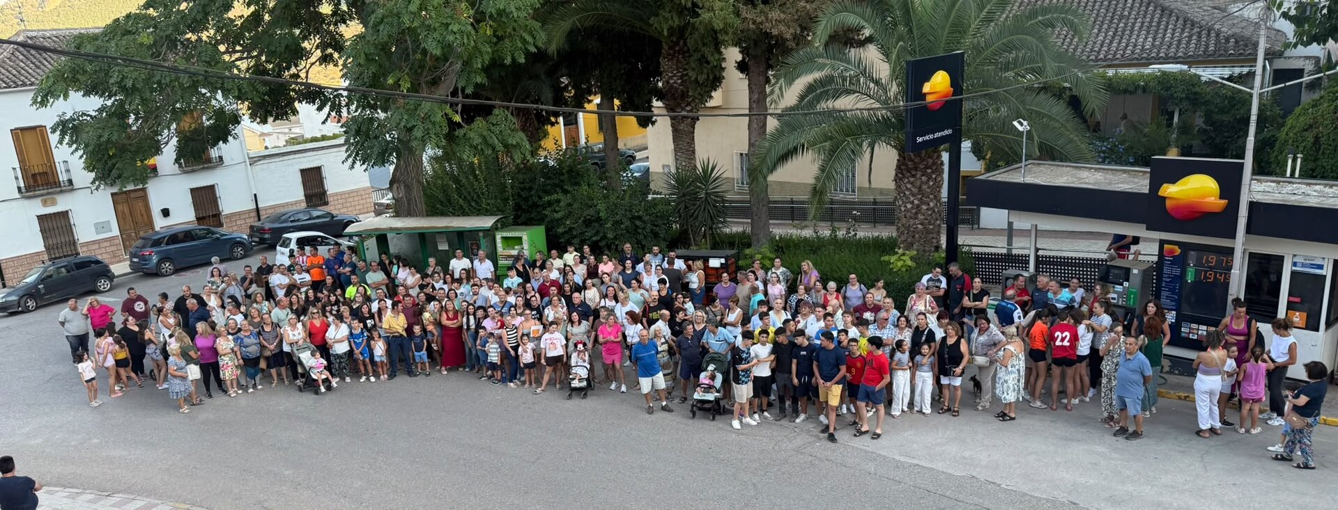 La Junta prioriza recuperar el transporte escolar ante unas protestas cada vez mayores