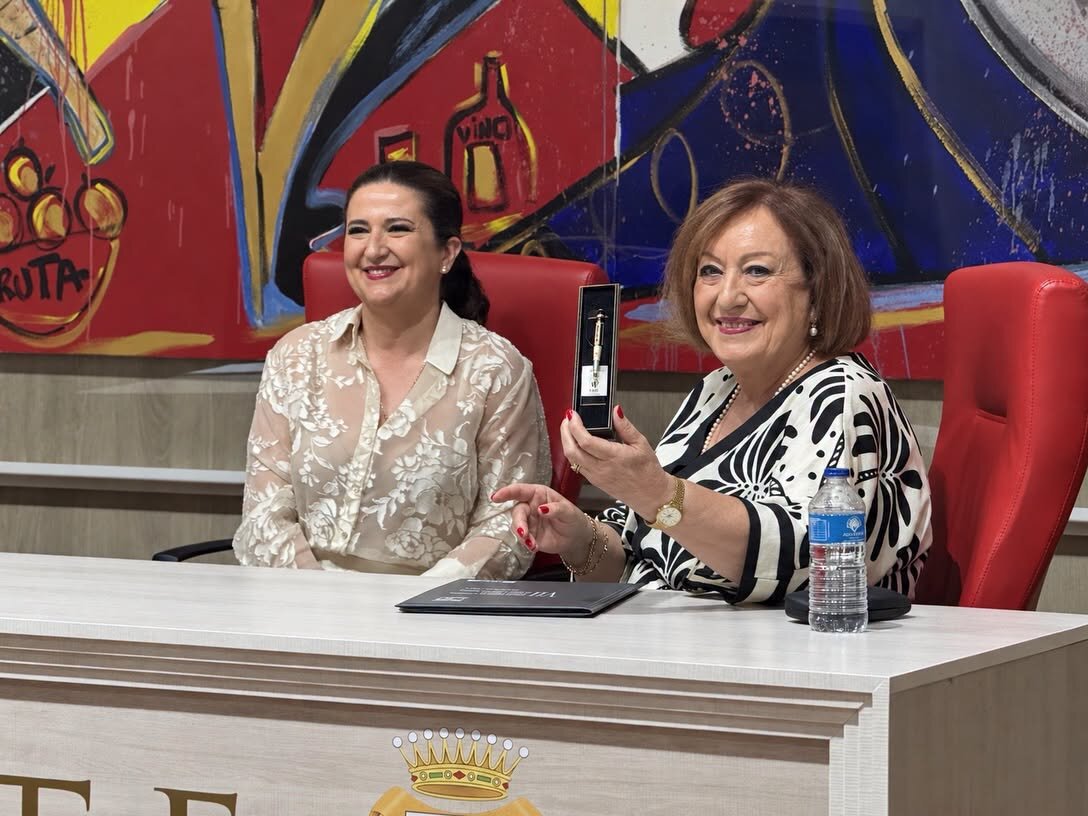 Elena Torrejimeno, una alcaudetense muy "dadivosa"