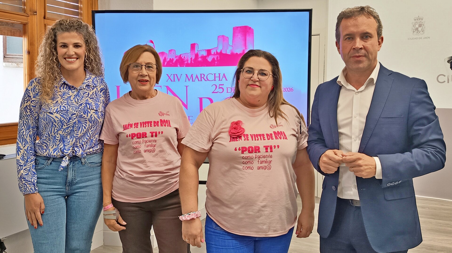 Jaén se vestirá de rosa para acompañar a las pacientes y reclamar una sanidad sin esperas