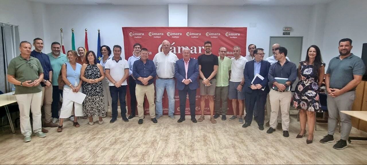 La Cámara de Comercio de Andújar incorpora a ocho invitados a sus sesiones plenarias