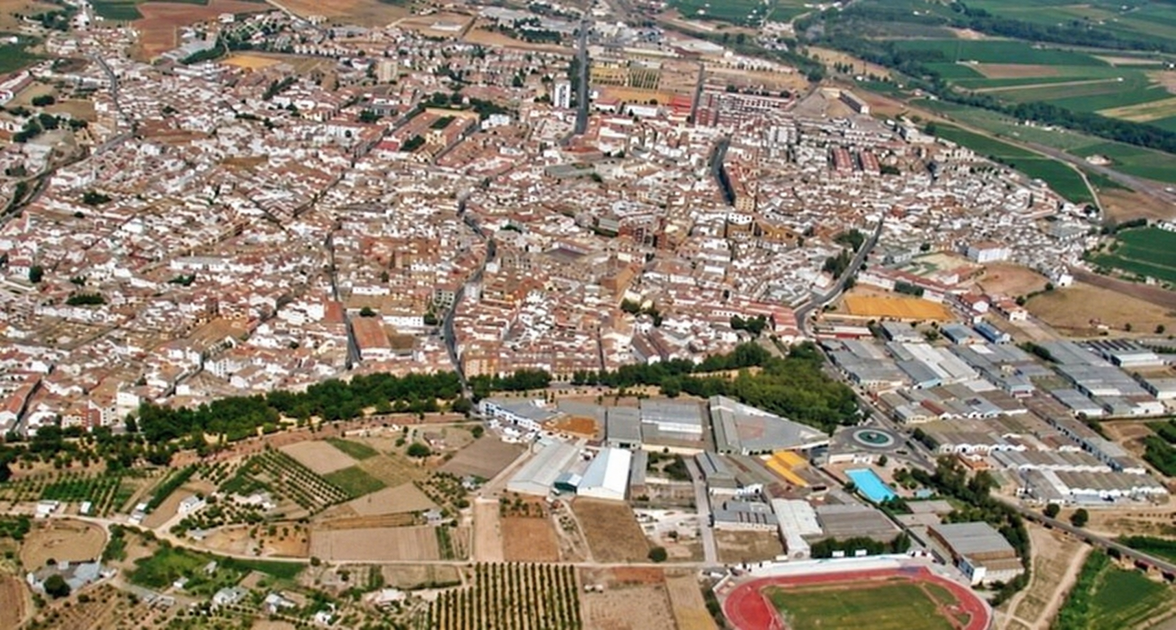 Andújar ofrece ayudas de hasta el 50 % del alquiler a jóvenes y familias