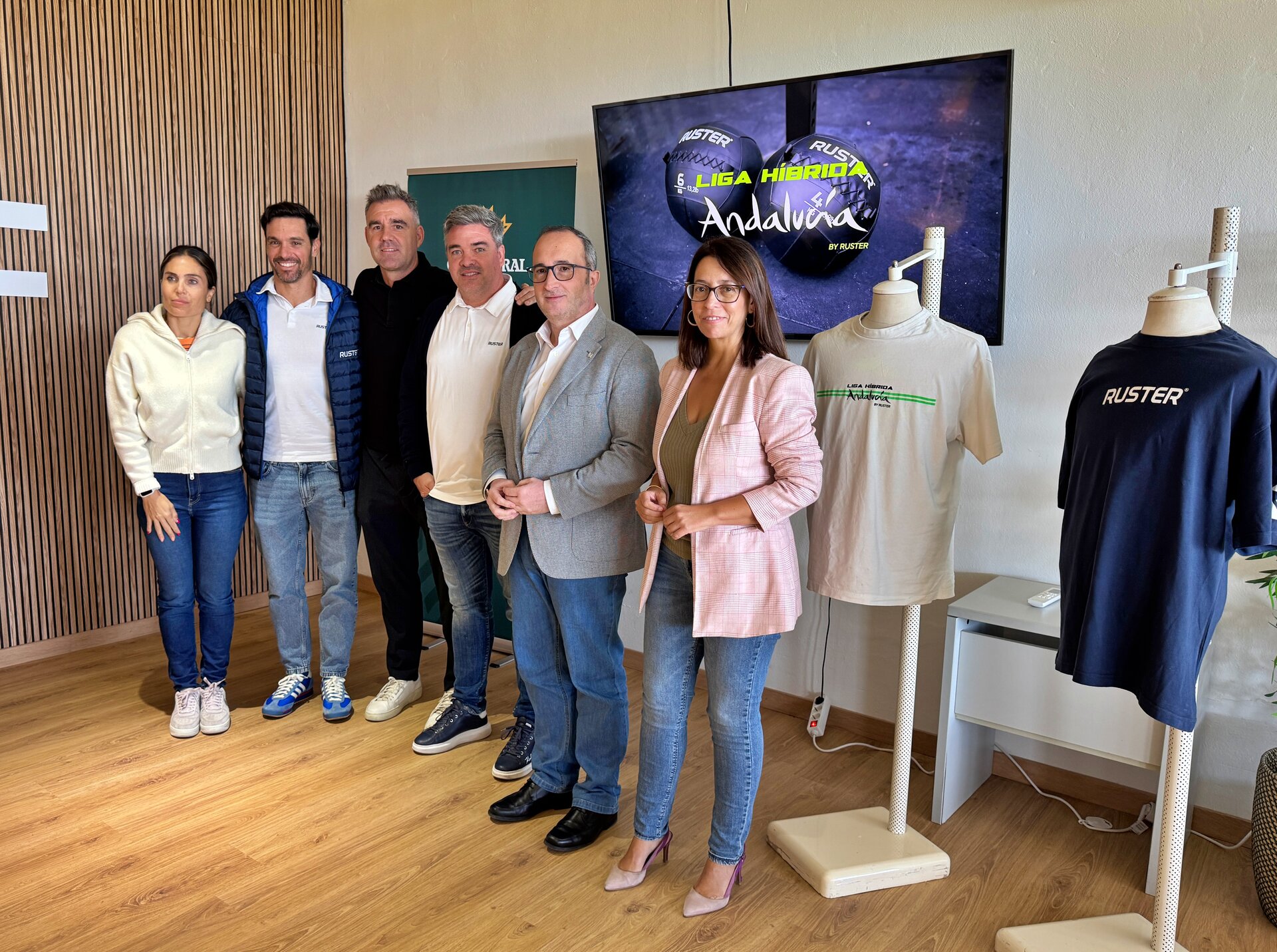 La final de la Liga Híbrida de Andalucía reunirá a más de 700 atletas en La Victoria